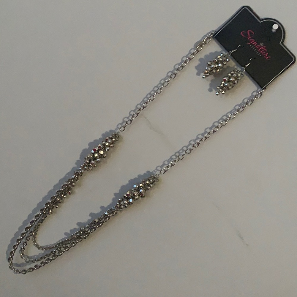 Silver long necklace and earrings set